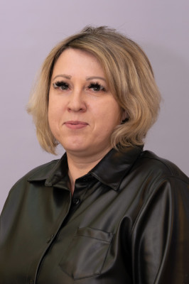 Воспитатель высшей категории Кравченко Елена Александровна Воспитатель высшей категории Кравченко Елена Александровна